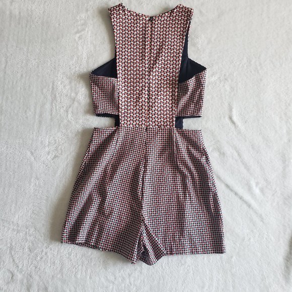 ZARA TRAFALUC Geometric Sleeveless Cut Out Romper Skorts SZ M - Picture 4 of 16